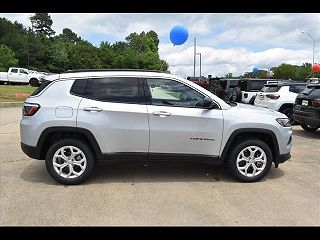 2024 Jeep Compass  3C4NJDBN5RT146168 in Marshall, TX 2