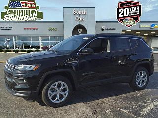 2024 Jeep Compass  3C4NJDBN6RT143411 in Matteson, IL 4