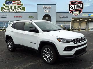 2024 Jeep Compass Latitude 3C4NJDFN4RT601098 in Matteson, IL 1