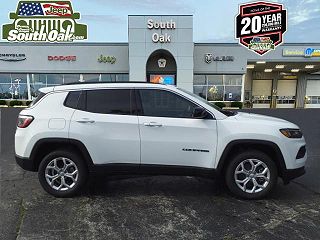 2024 Jeep Compass  3C4NJDBN4RT152298 in Matteson, IL 2