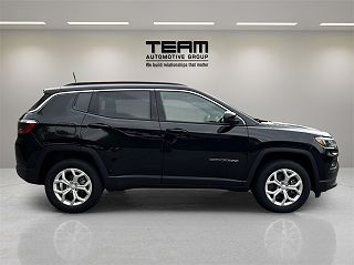 2024 Jeep Compass Latitude 3C4NJDBNXRT130385 in Morganton, NC 9