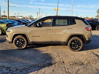 2024 Jeep Compass  3C4NJDBN3RT608114 in Perry, GA 4