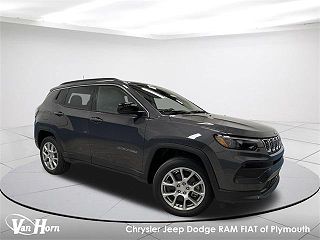 2024 Jeep Compass Latitude 3C4NJDFN6RT143287 in Plymouth, WI 1