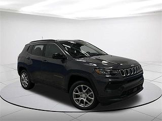 2024 Jeep Compass Latitude 3C4NJDFNXRT132549 in Plymouth, WI 40