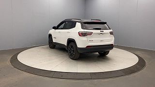 2024 Jeep Compass Latitude 3C4NJDBN1RT122689 in Rochester, NY 3
