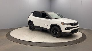 2024 Jeep Compass Latitude 3C4NJDBN1RT122689 in Rochester, NY 7