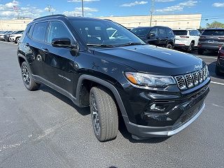 2024 Jeep Compass Limited Edition 3C4NJDCN8RT128908 in Roseville, MI 3