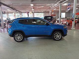 2024 Jeep Compass Latitude 3C4NJDFN2RT131413 in Shippensburg, PA 6