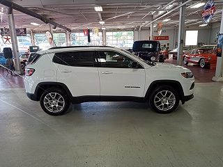 2024 Jeep Compass Latitude 3C4NJDFN1RT134691 in Shippensburg, PA 6