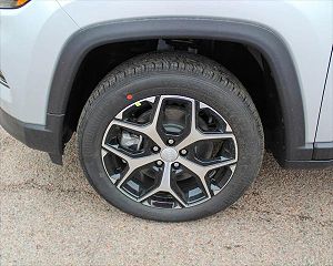 2024 Jeep Compass  3C4NJDCN8RT128682 in Sioux City, IA 21