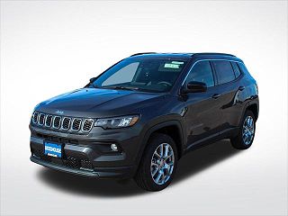 2024 Jeep Compass Latitude 3C4NJDFN1RT120130 in Sioux City, IA 1