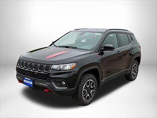 2024 Jeep Compass Trailhawk 3C4NJDDN9RT139642 in Sioux City, IA 1
