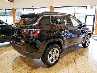 2024 Jeep Compass  3C4NJDBN3RT582307 in South Saint Paul, MN 4