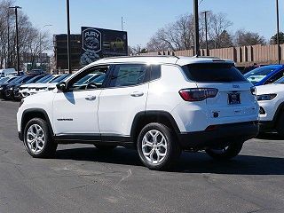 2024 Jeep Compass  3C4NJDBN0RT112025 in South Saint Paul, MN 3