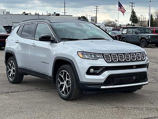 2024 Jeep Compass Limited Edition 3C4NJDCN0RT128885 in Sterling Heights, MI 1