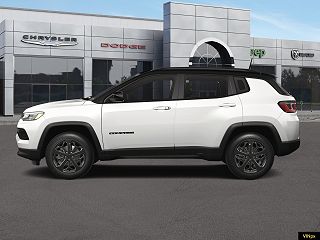 2024 Jeep Compass Latitude 3C4NJDBN5RT123568 in Wantagh, NY 3