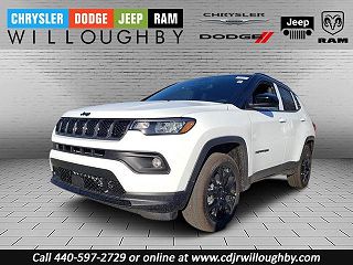 2024 Jeep Compass Latitude 3C4NJDBN8RT602504 in Willoughby, OH