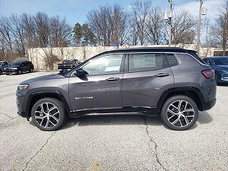 2024 Jeep Compass Limited Edition 3C4NJDCN3RT122692 in Willoughby, OH 8