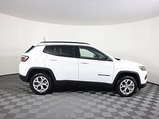 2024 Jeep Compass Latitude 3C4NJDBN5RT124722 in Wrightsville, PA 16