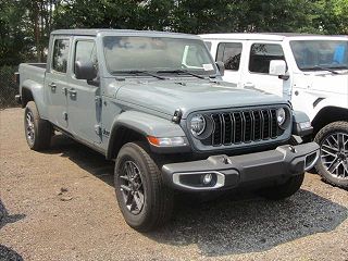 2024 Jeep Gladiator  1C6HJTAG5RL112311 in Brunswick, OH 1