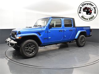 2024 Jeep Gladiator Sport 1C6HJTAG2RL112671 in Burnsville, MN 3