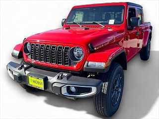 2024 Jeep Gladiator  VIN: 1C6HJTAG1RL112239