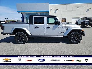 2024 Jeep Gladiator  1C6HJTAG6RL108929 in Roanoke Rapids, NC 1