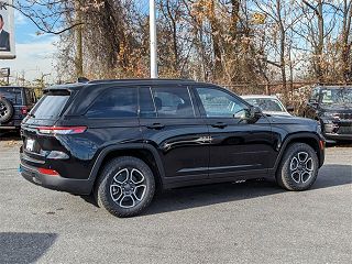 2024 Jeep Grand Cherokee Trailhawk 4xe 1C4RJYC60R8942129 in Baltimore, MD 8