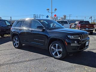 2024 Jeep Grand Cherokee 4xe 1C4RJYB68RC711543 in Baltimore, MD 2