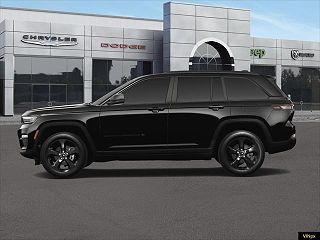 2024 Jeep Grand Cherokee Limited Edition 1C4RJHBGXRC194335 in Bayside, NY 3
