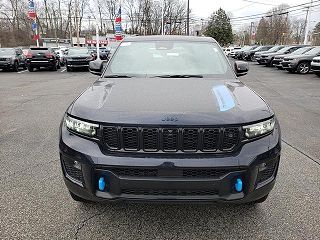 2024 Jeep Grand Cherokee Trailhawk 4xe 1C4RJYC66R8538087 in Bedford, OH 3