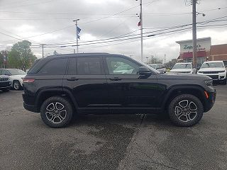 2024 Jeep Grand Cherokee Trailhawk 4xe 1C4RJYC69R8956997 in Bedford, OH 3