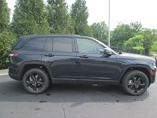 2024 Jeep Grand Cherokee Limited Edition 1C4RJHBG4RC201487 in Bentonville, AR 3