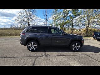 2024 Jeep Grand Cherokee Limited Edition 1C4RJHBG6RC184899 in Brookfield, WI 8