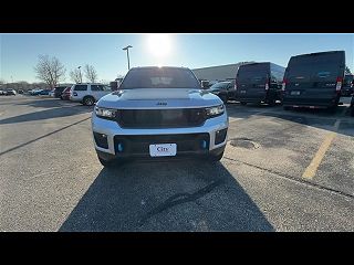 2024 Jeep Grand Cherokee Trailhawk 4xe 1C4RJYC68R8956831 in Brookfield, WI 3