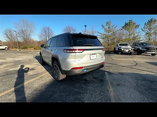 2024 Jeep Grand Cherokee Trailhawk 4xe 1C4RJYC68R8956831 in Brookfield, WI 6