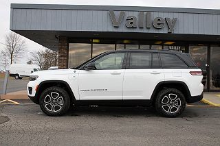2024 Jeep Grand Cherokee Trailhawk 4xe 1C4RJYC64R8957247 in Bryan, OH 2