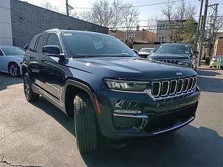 2024 Jeep Grand Cherokee Limited Edition 1C4RJHBG4RC141579 in Chicago, IL 3