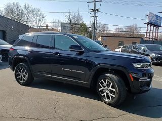 2024 Jeep Grand Cherokee Limited Edition 1C4RJHBG4RC141579 in Chicago, IL 4