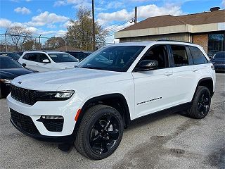 2024 Jeep Grand Cherokee Limited Edition 1C4RJHBG3RC697141 in Chicago, IL 2