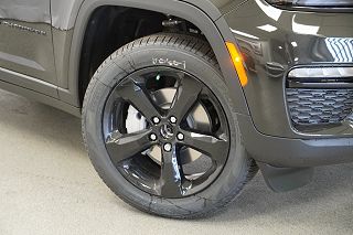 2024 Jeep Grand Cherokee Limited Edition 1C4RJHBG9RC185979 in Chicago, IL 4