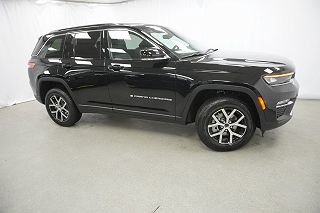 2024 Jeep Grand Cherokee Limited Edition 1C4RJHBG7RC159641 in Chicago, IL 9
