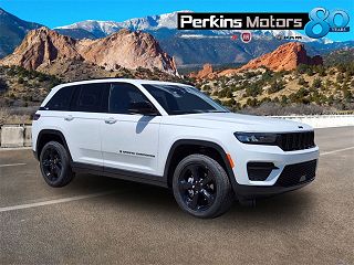 2024 Jeep Grand Cherokee Laredo VIN: 1C4RJHAG9RC104724