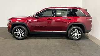 2024 Jeep Grand Cherokee Limited Edition 1C4RJHBG3RC179126 in Columbus, IN 3