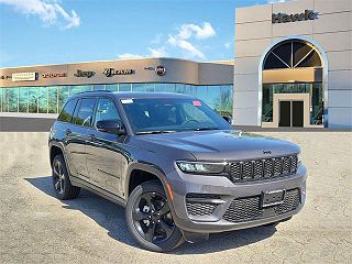 2024 Jeep Grand Cherokee  1C4RJHAG5RC165245 in Forest Park, IL