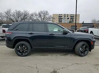 2024 Jeep Grand Cherokee Limited Edition 1C4RJHBGXRC132143 in Forest Park, IL 10