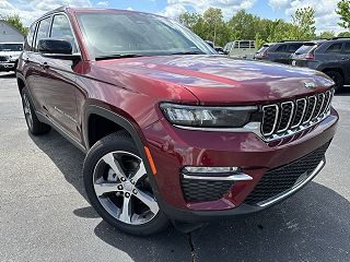 2024 Jeep Grand Cherokee Limited Edition 1C4RJHBG9RC164338 in Frankfort, KY 3