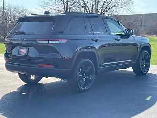 2024 Jeep Grand Cherokee Limited Edition 1C4RJHBG9RC182502 in Greenfield, IN 3