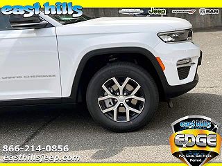 2024 Jeep Grand Cherokee Limited Edition 1C4RJHBG5RC209484 in Greenvale, NY 3