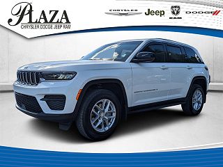 2024 Jeep Grand Cherokee Laredo VIN: 1C4RJGAG5RC204233
